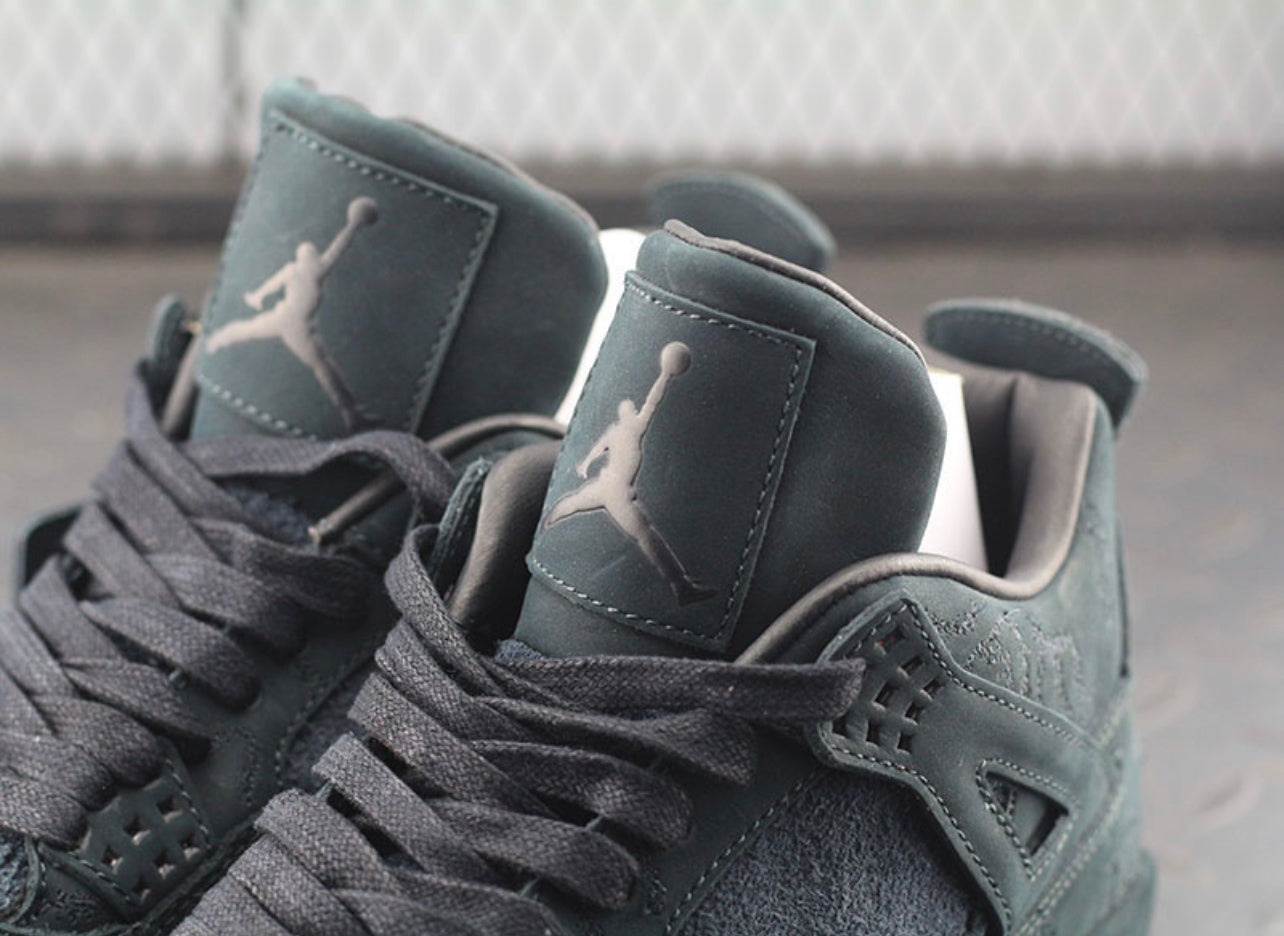 Air Jordan 4 Cool-Grey-Black