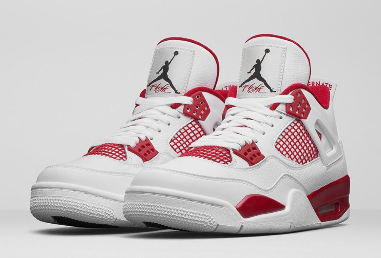 Air Jordan 4 Alternate