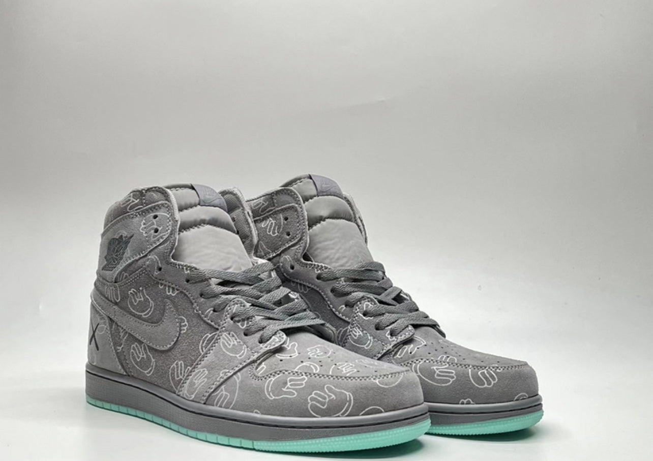 Air Jordan 4 Grey