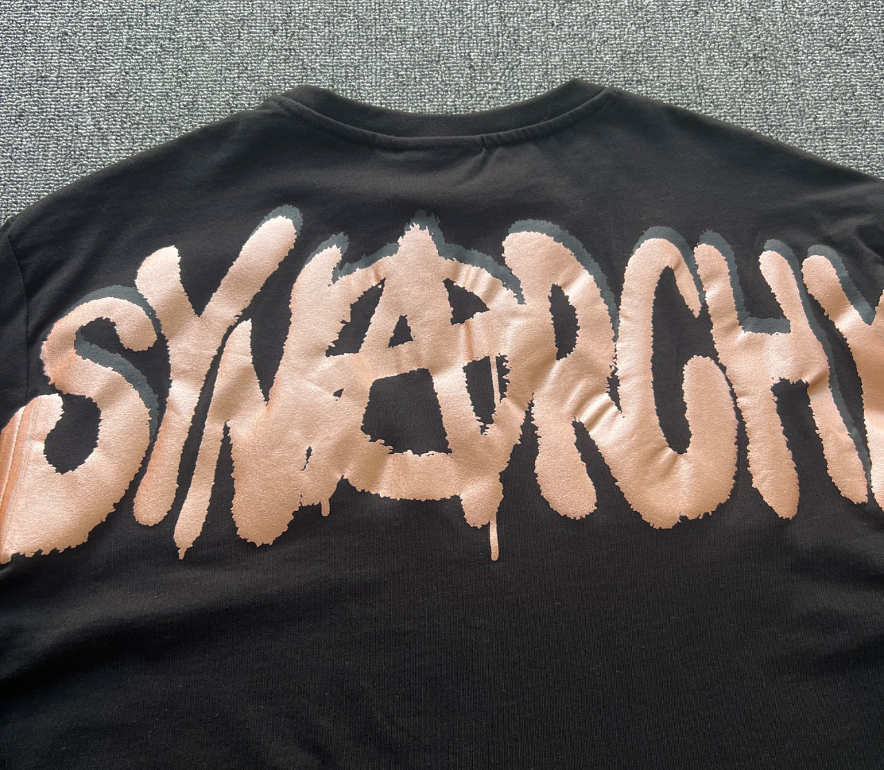 Syna World Long-sleeve T-shirts
