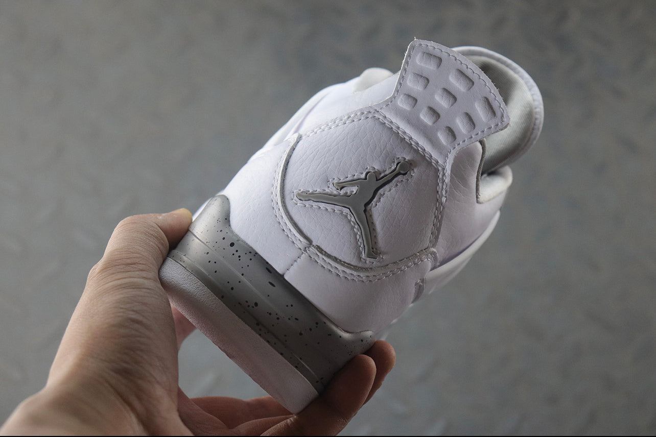 Air Jordan 4 White Oreo