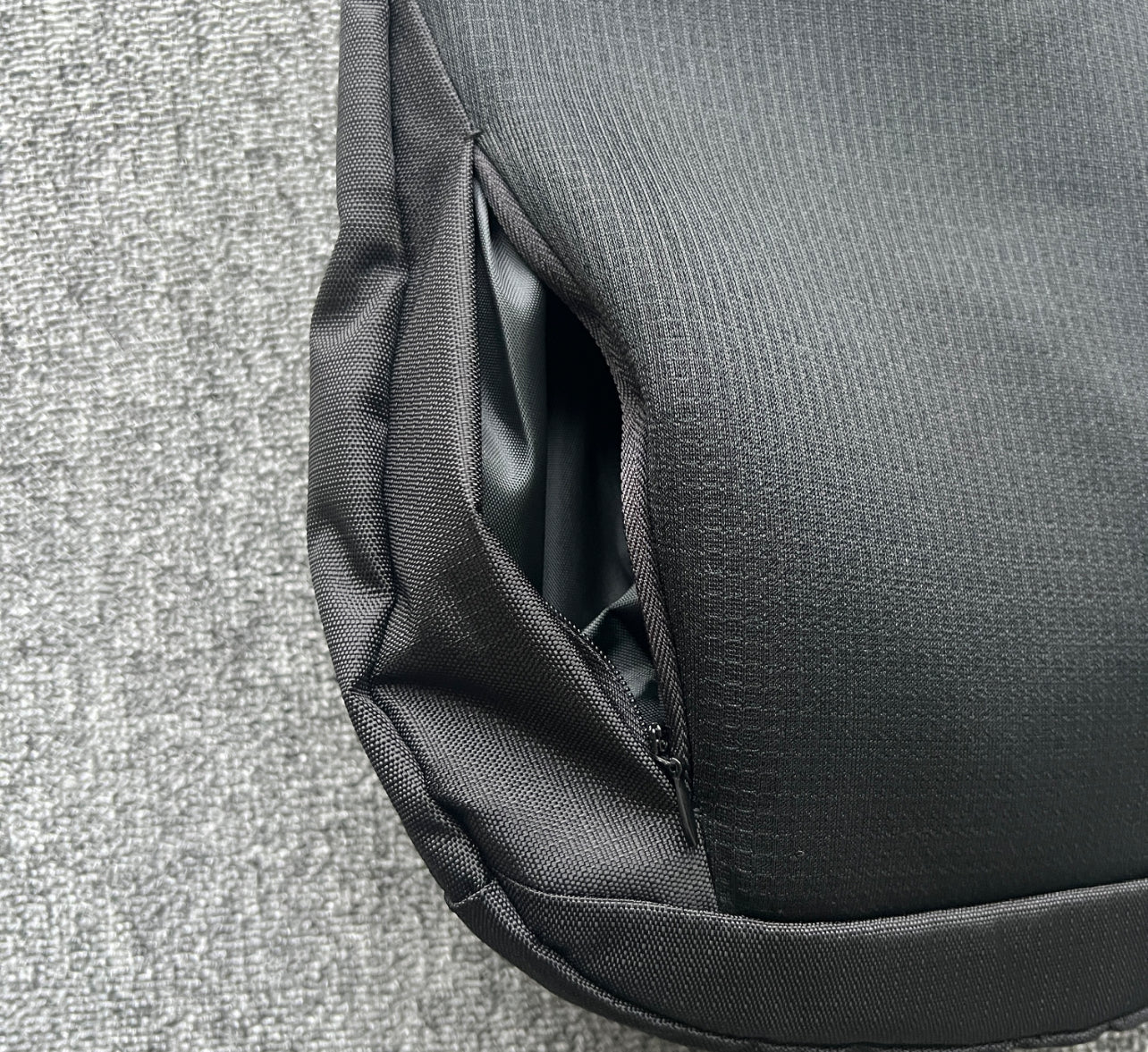 Syna World Bag