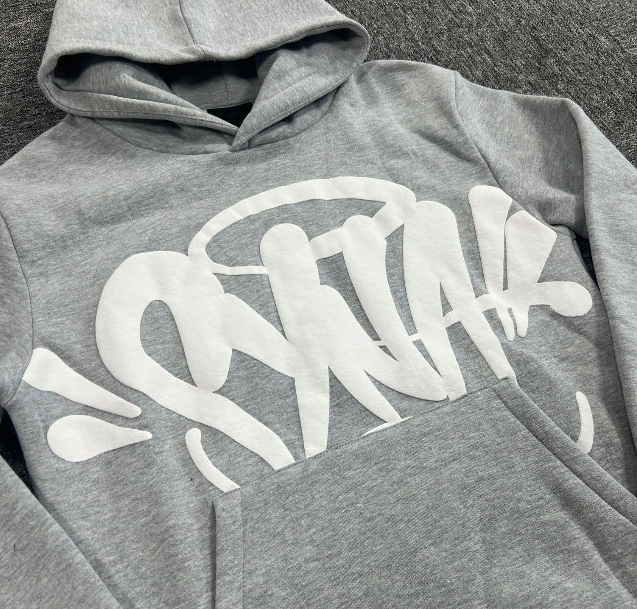 Syna World Hoodie & Pants