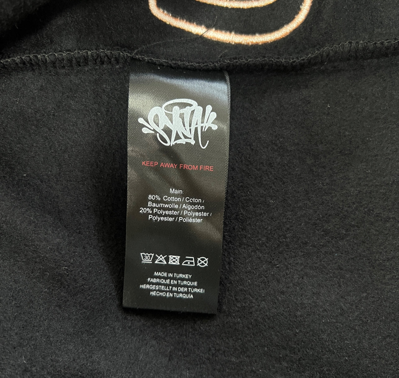 Syna World Hoodie & Pants