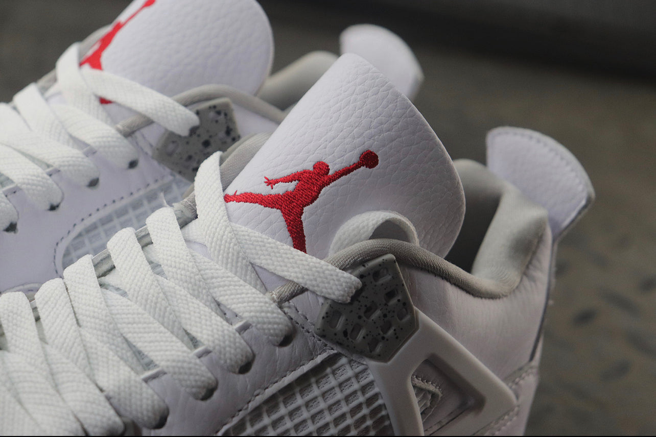 Air Jordan 4 White Oreo