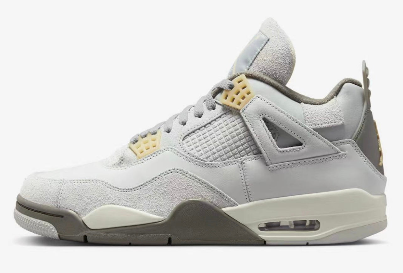 Air Jordan 4 Photon Dust