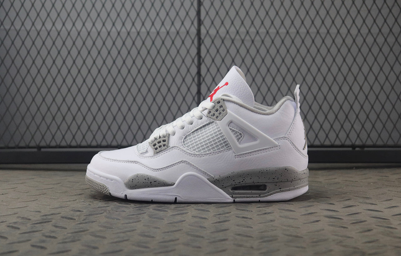 Air Jordan 4 White Oreo