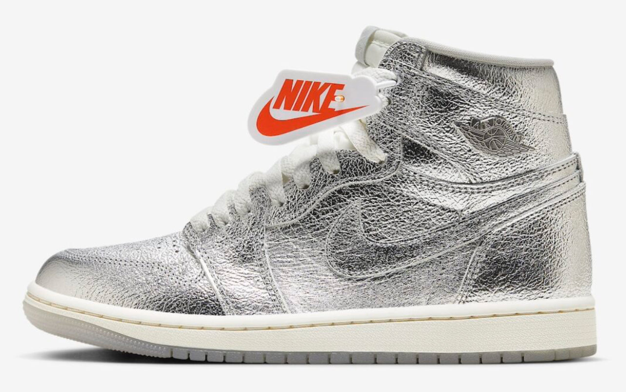 Air Jordan 1 High Chrome