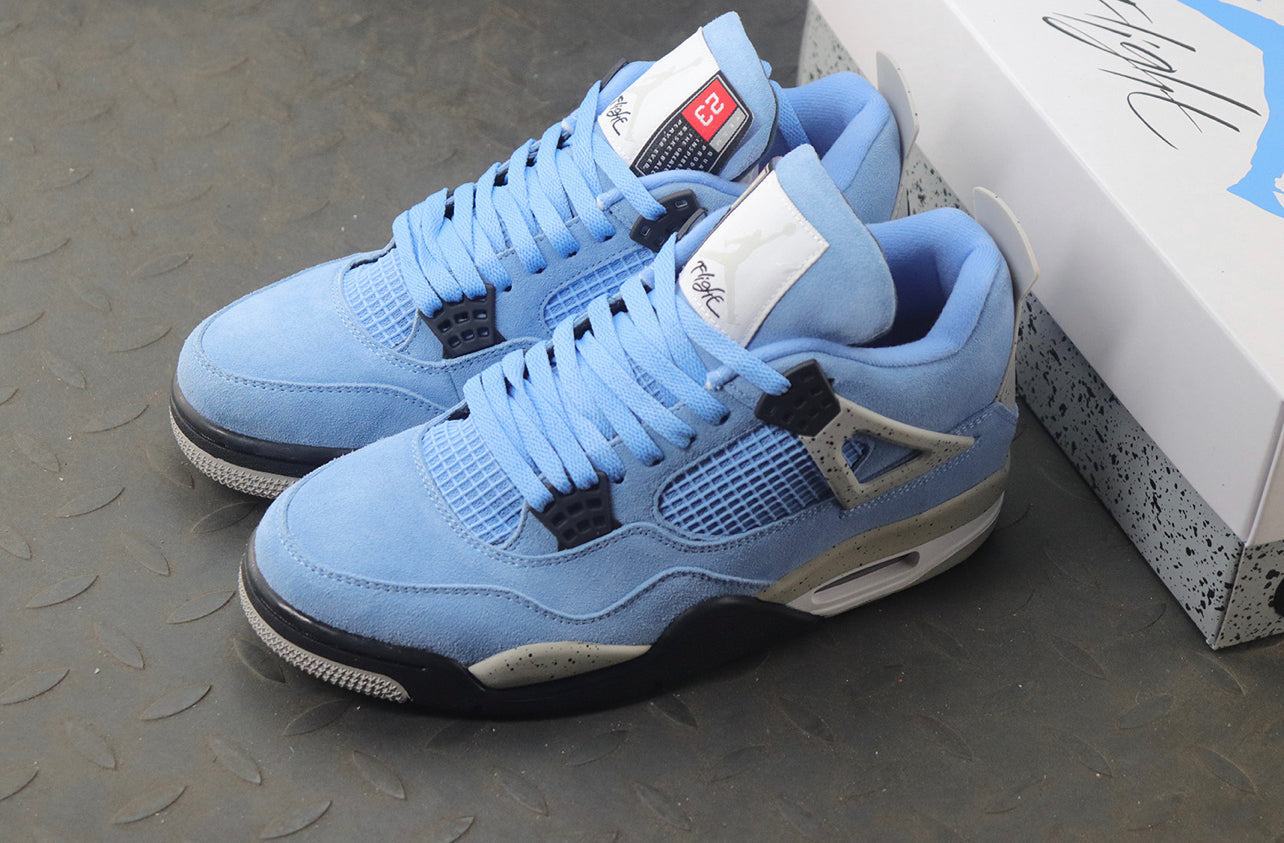 Air Jordan 4 UNC Blue