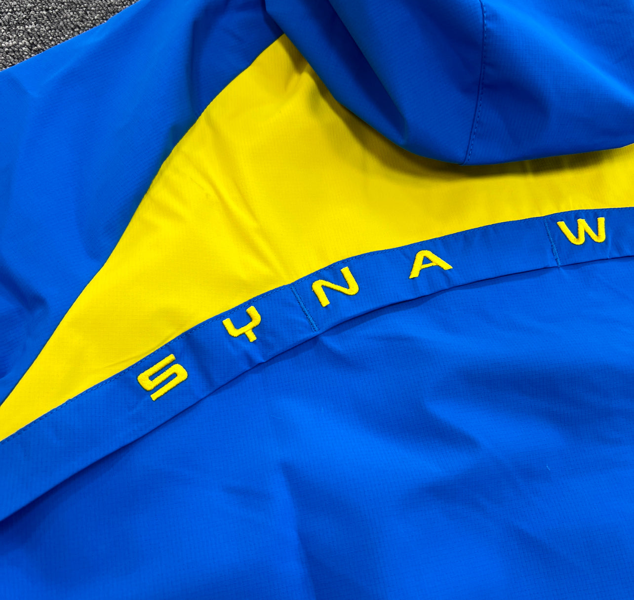 Syna World Vortex Track