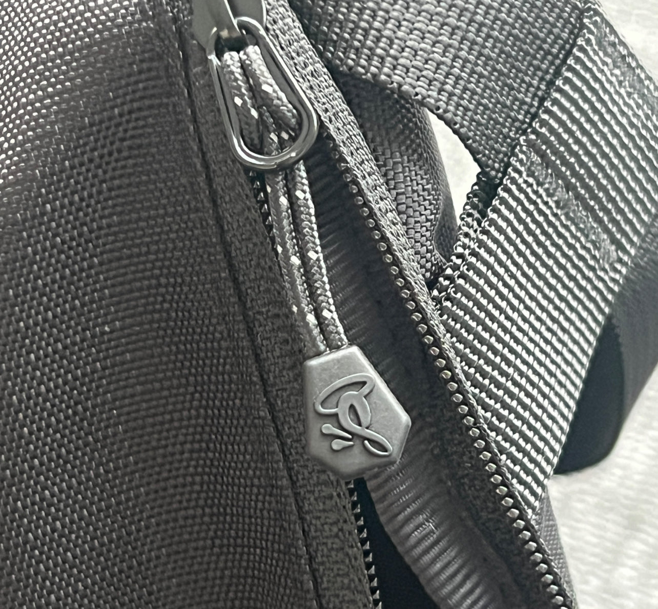 Syna World Bag