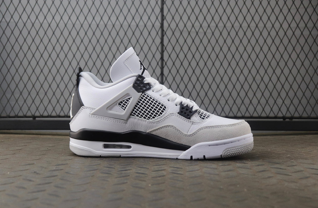 Air Jordan 4 Pure Money Black