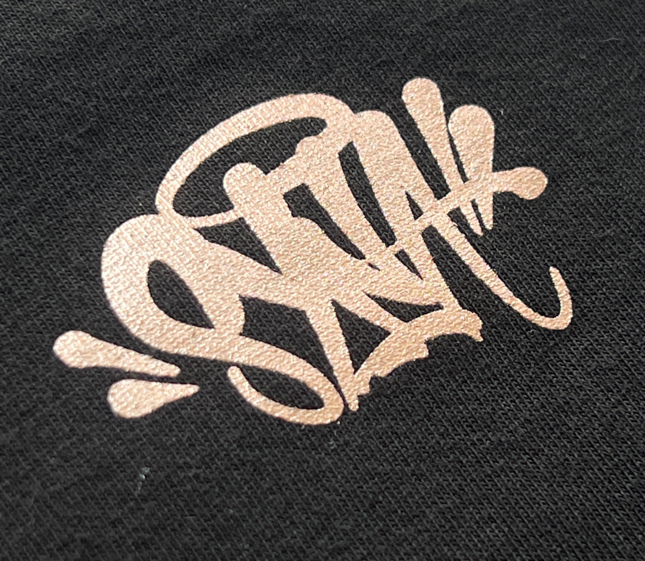 Syna World Long-sleeve T-shirts