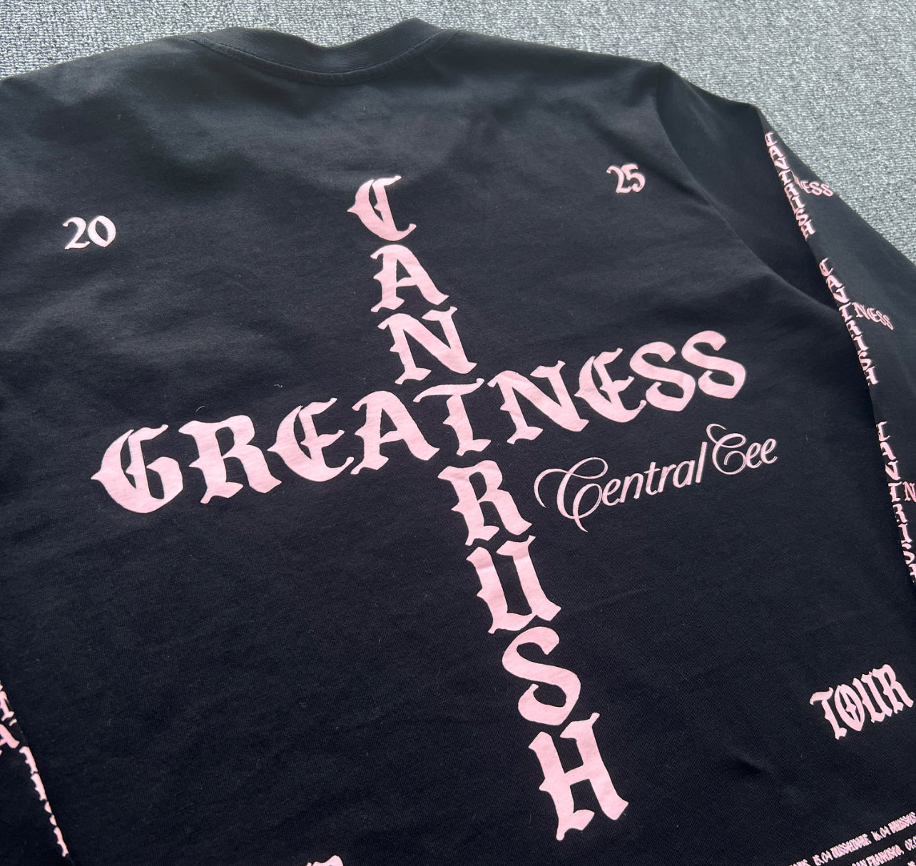 Syna World Long-sleeve T-shirts