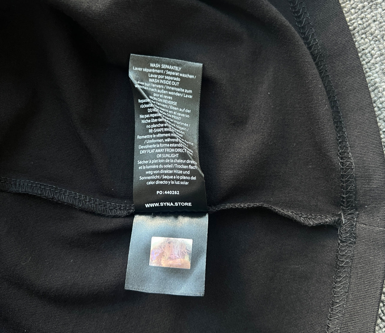Syna World Long-sleeve T-shirts