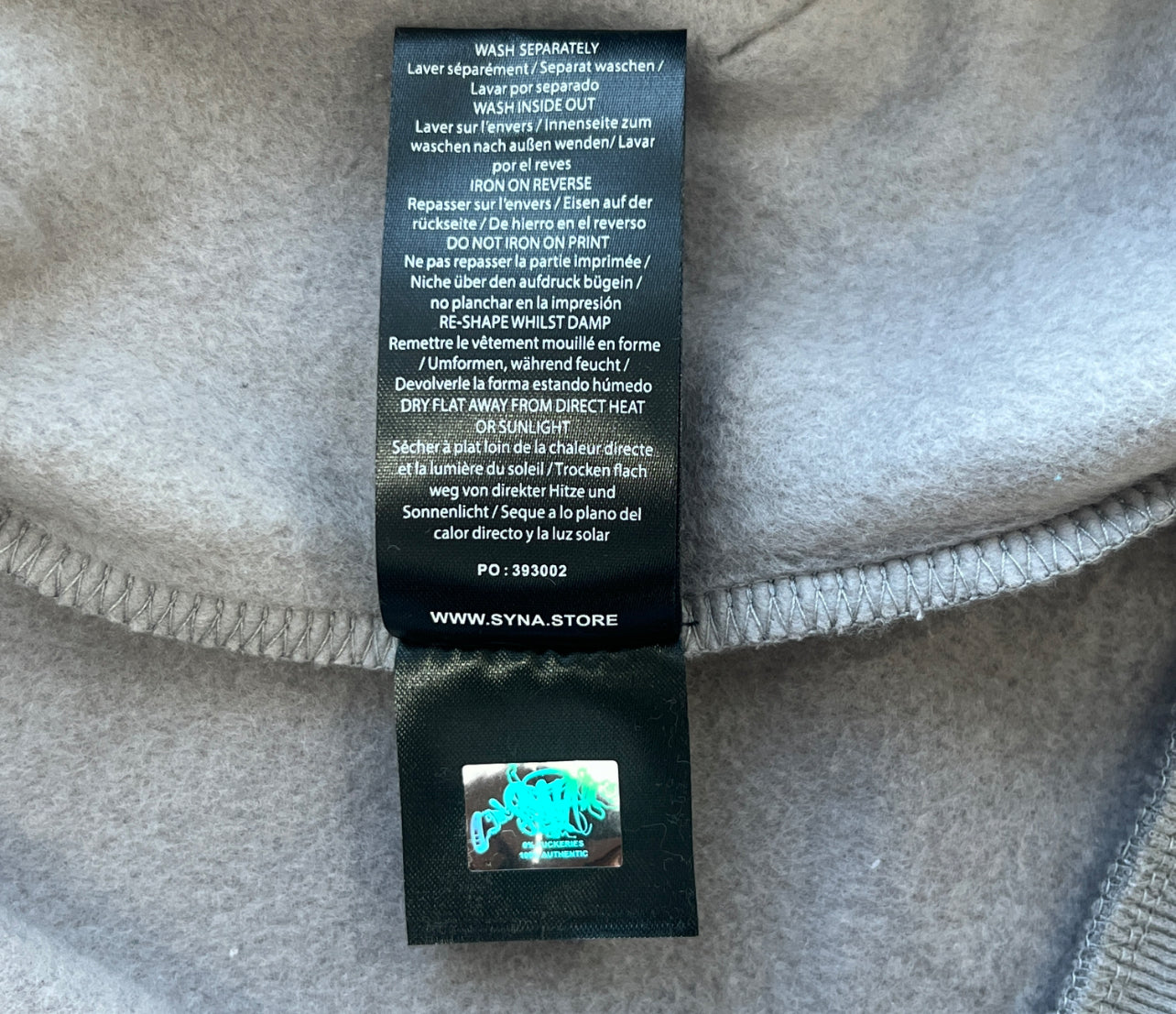 Syna World Hoodies
