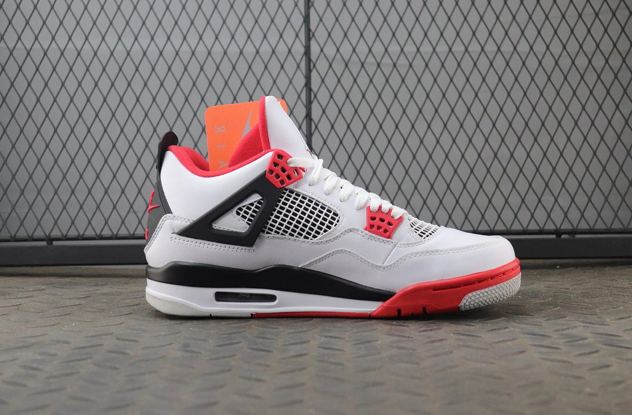 Air Jordan 4 Fire Red