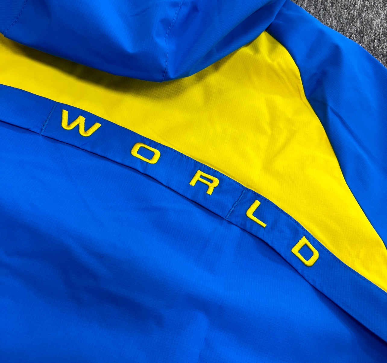 Syna World Vortex Track