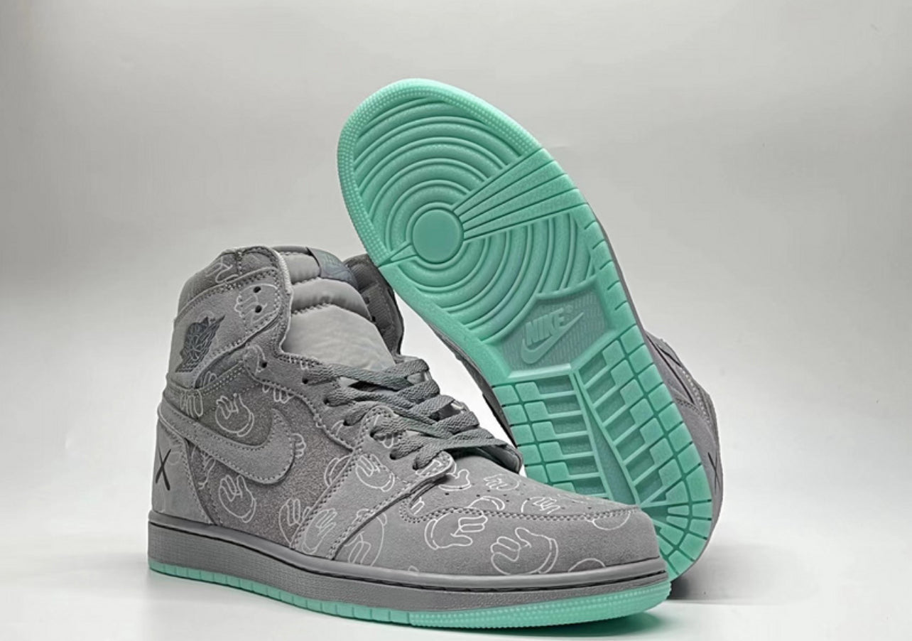 Air Jordan 4 Grey