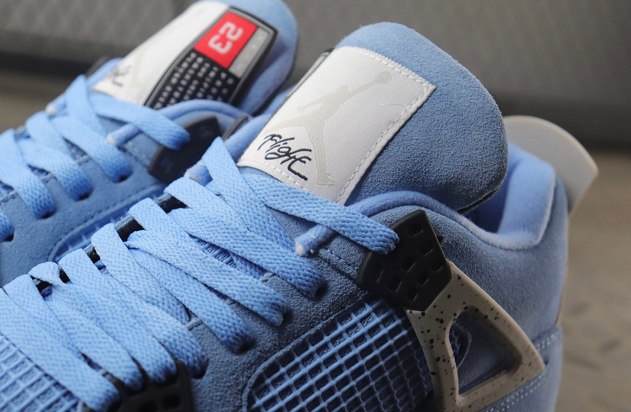 Air Jordan 4 UNC Blue