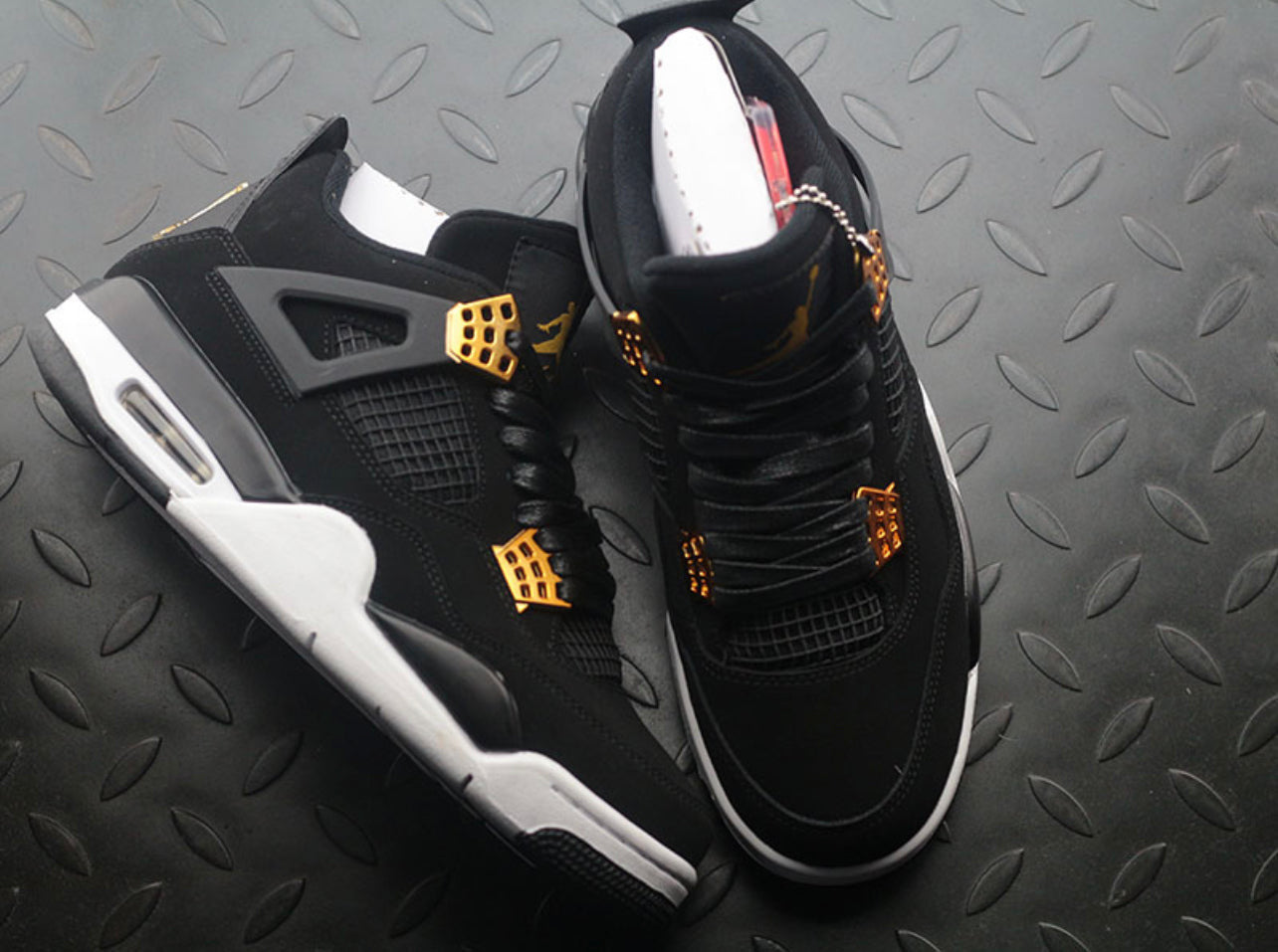 Air Jordan 4 Royal