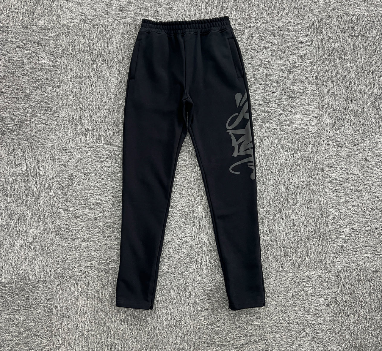 Syna World Hoodie & Pants