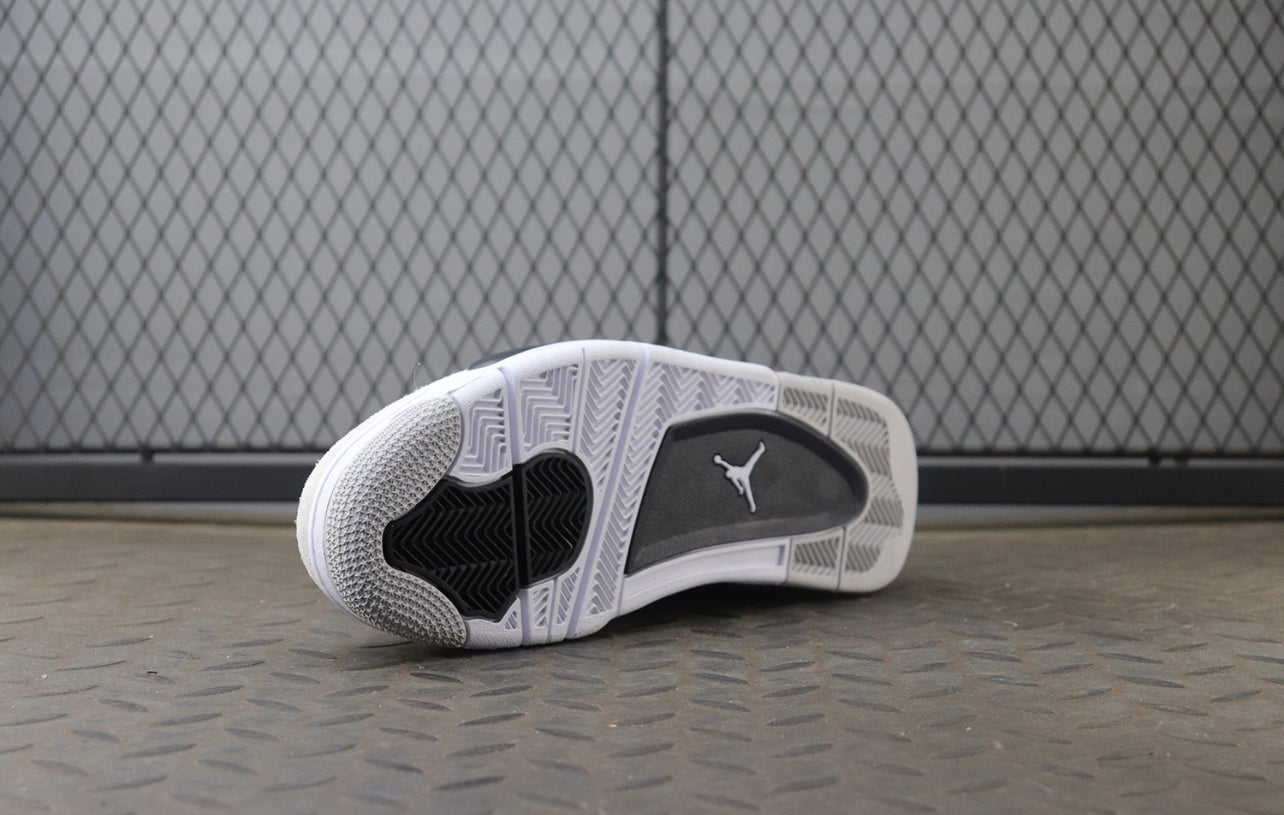 Air Jordan 4 Pure Money Black