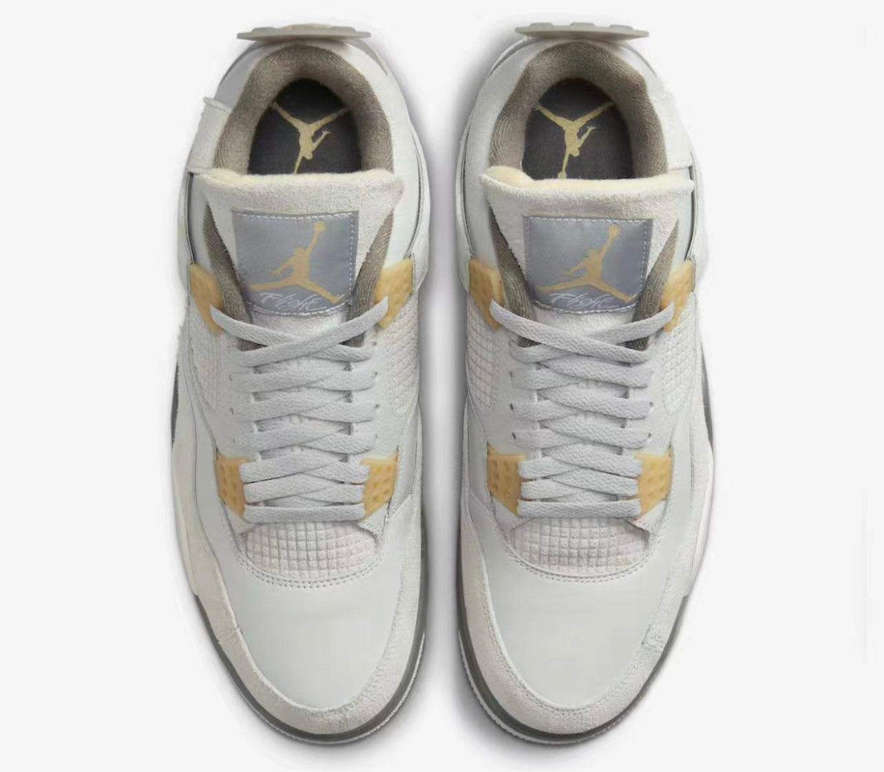 Air Jordan 4 Photon Dust