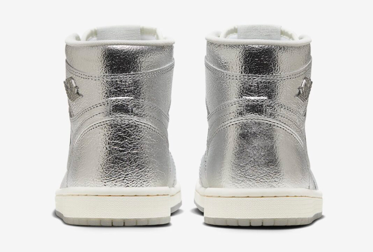 Air Jordan 1 High Chrome