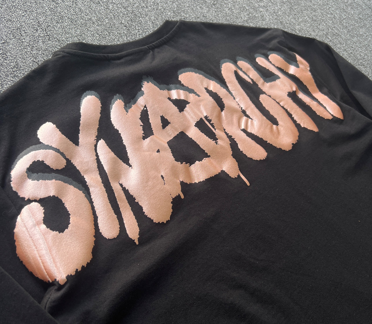 Syna World Long-sleeve T-shirts