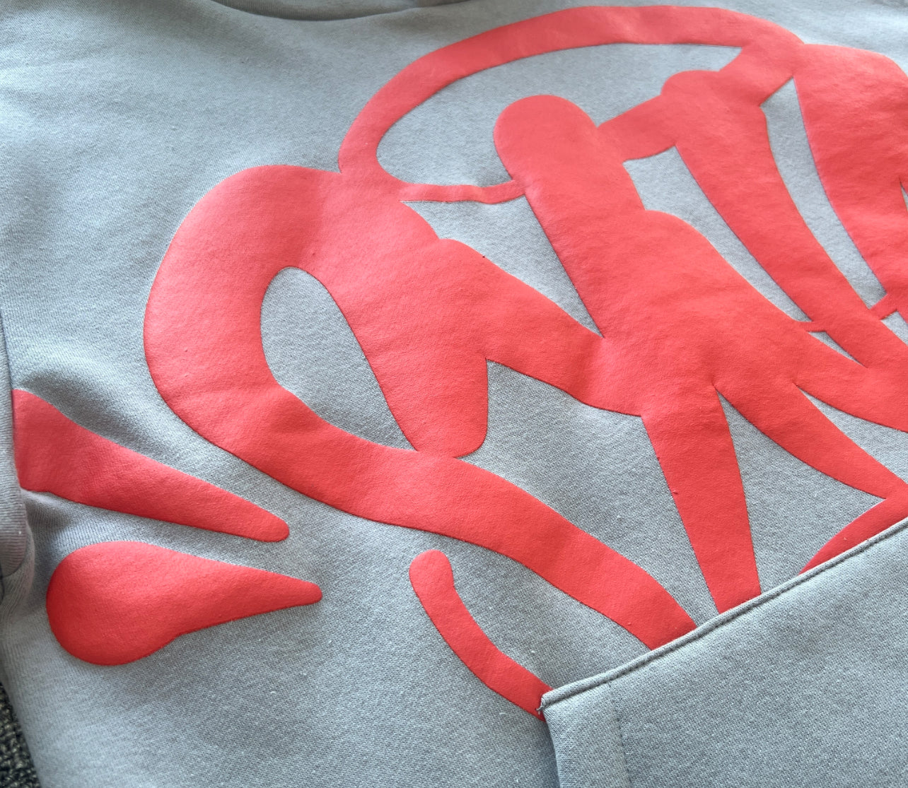 Syna World Hoodies