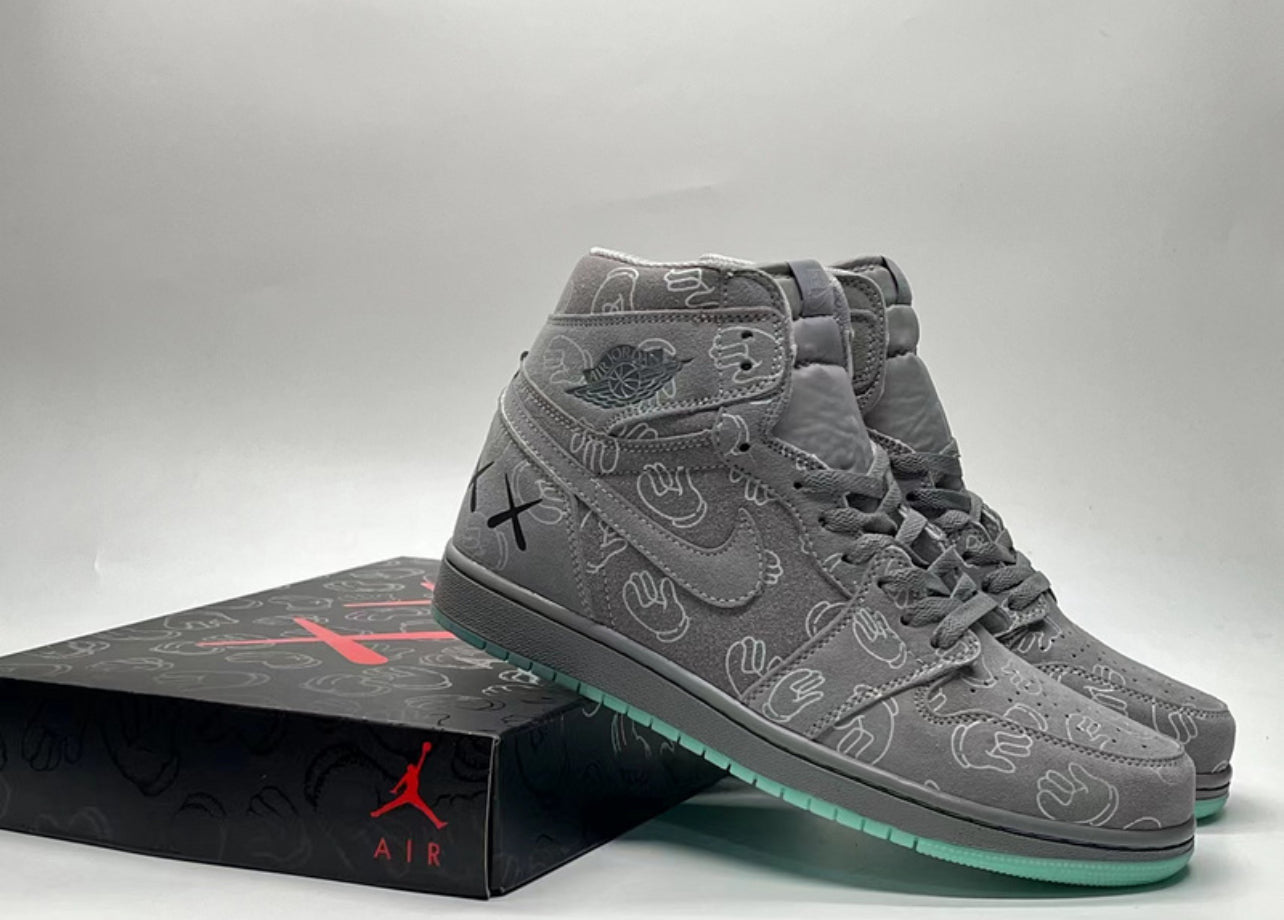 Air Jordan 4 Grey