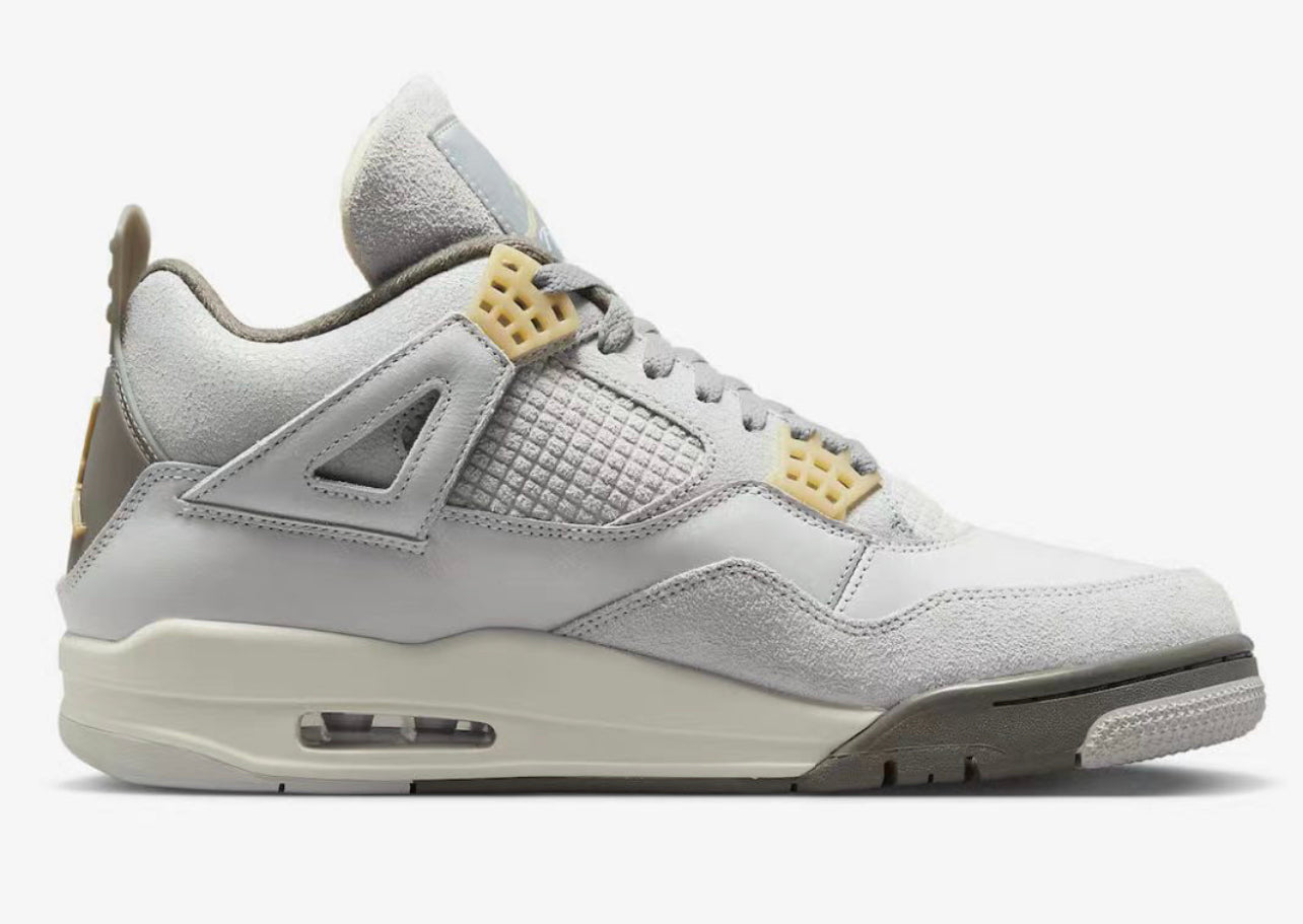 Air Jordan 4 Photon Dust