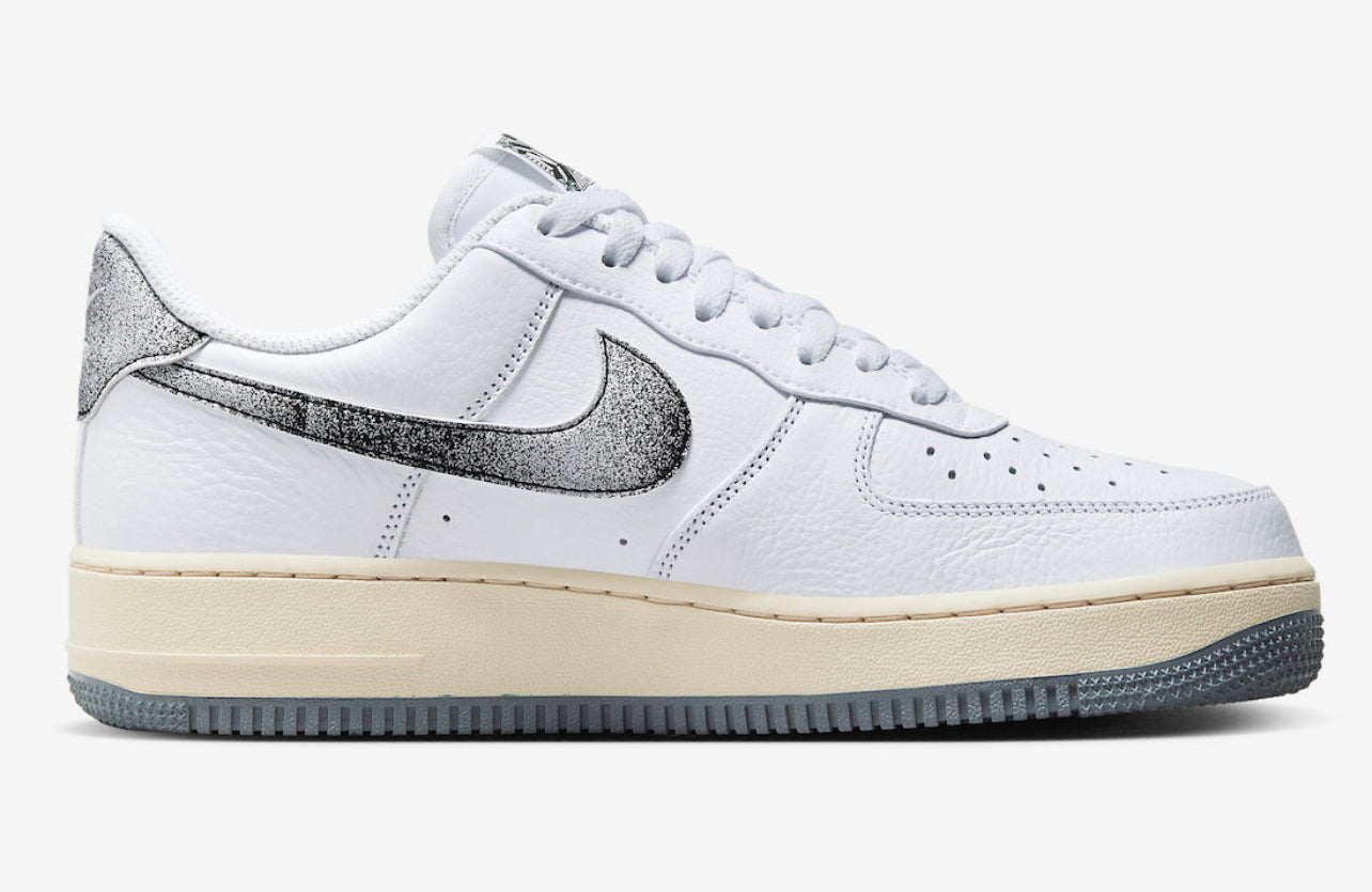 Air Force 1 Low Classics