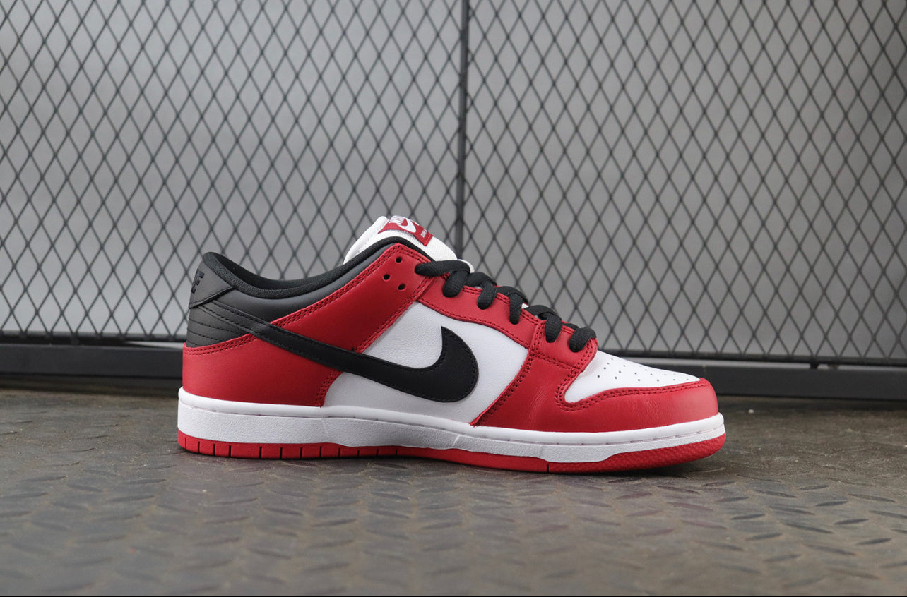 Dunk SB Low Chicago