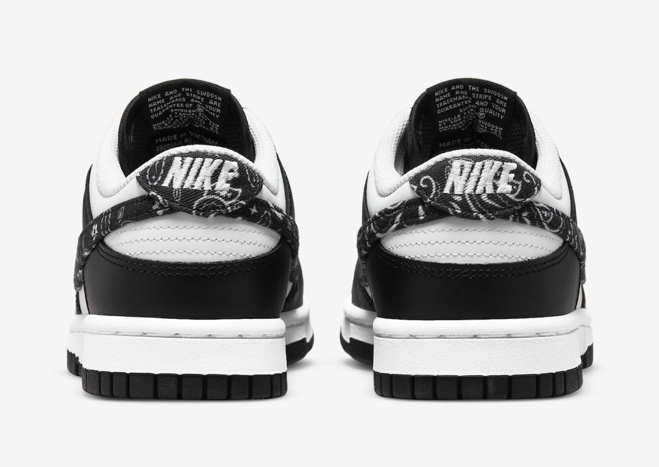 Dunk SB Low Black Paisley
