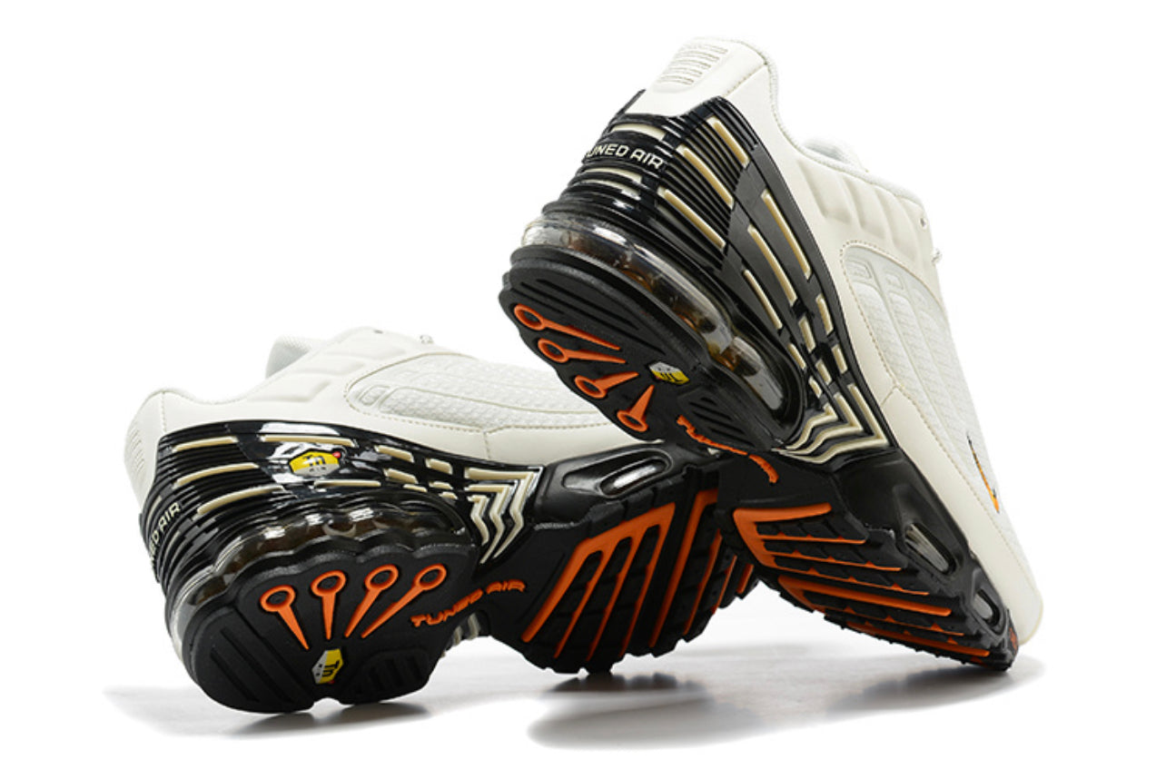 Air Plus TN3 light Bone- University Gold-Black