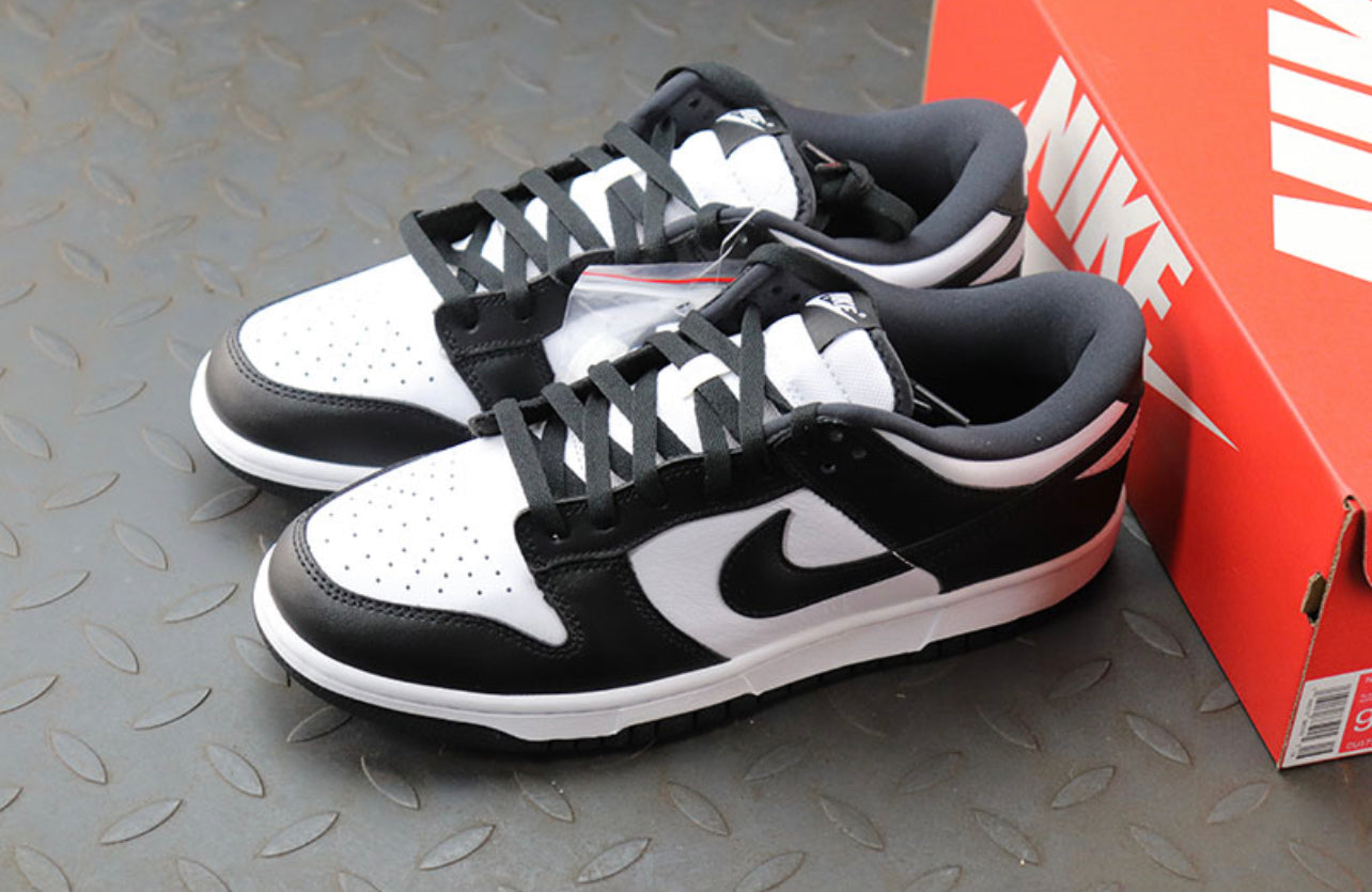 Air Jordan 1 Low Black-White