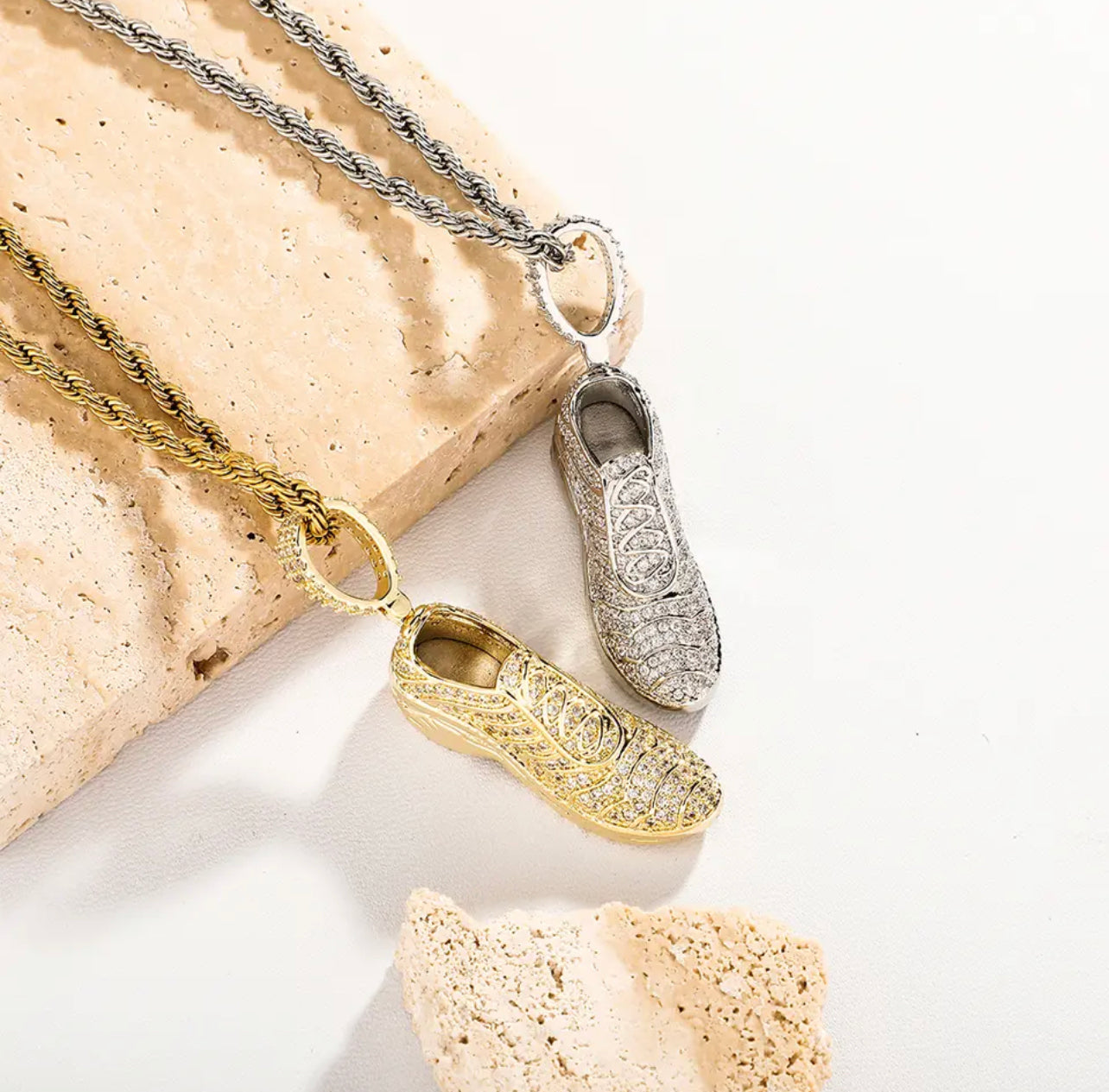 TN Air Gold Pendent Chain