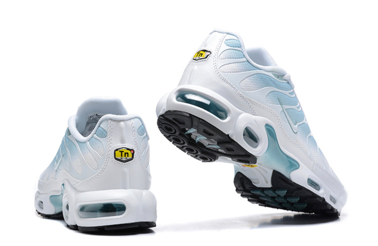 Air Plus TN White Mica Green