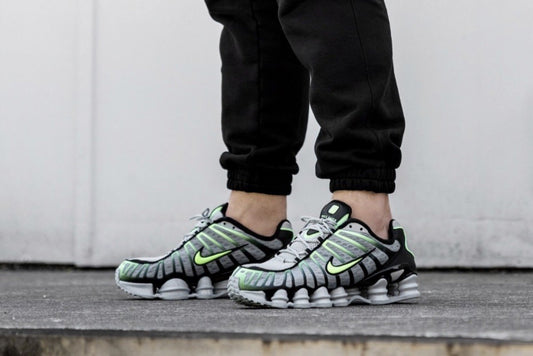Authentic Looking Replica Sneakers: A Buyer's Review Guide