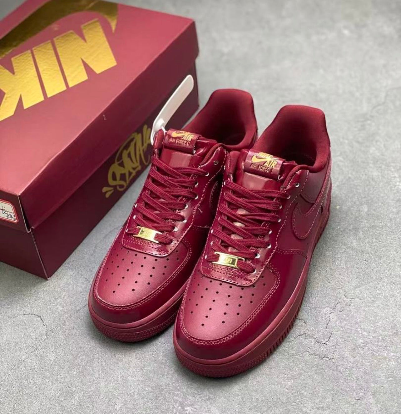 Air Force 1 Low Syna World