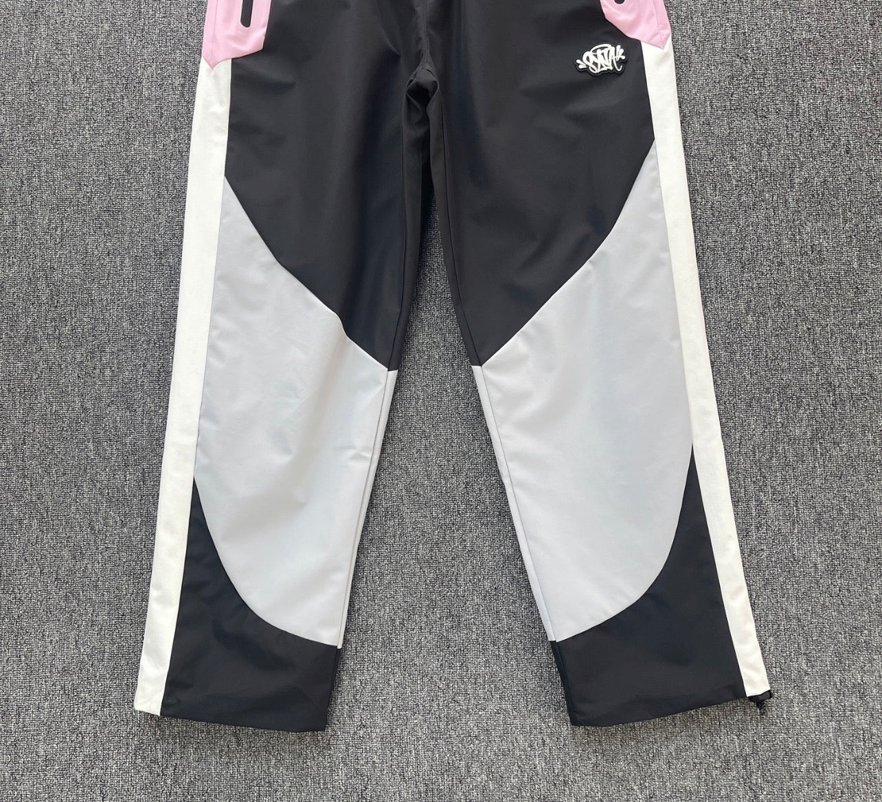 Syna World Dynamic Pants