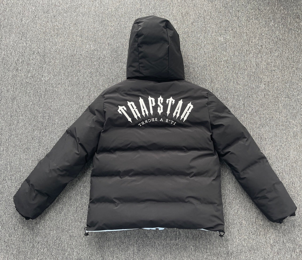 Trapstar Irongate Arch Reversible Puffer Jacket