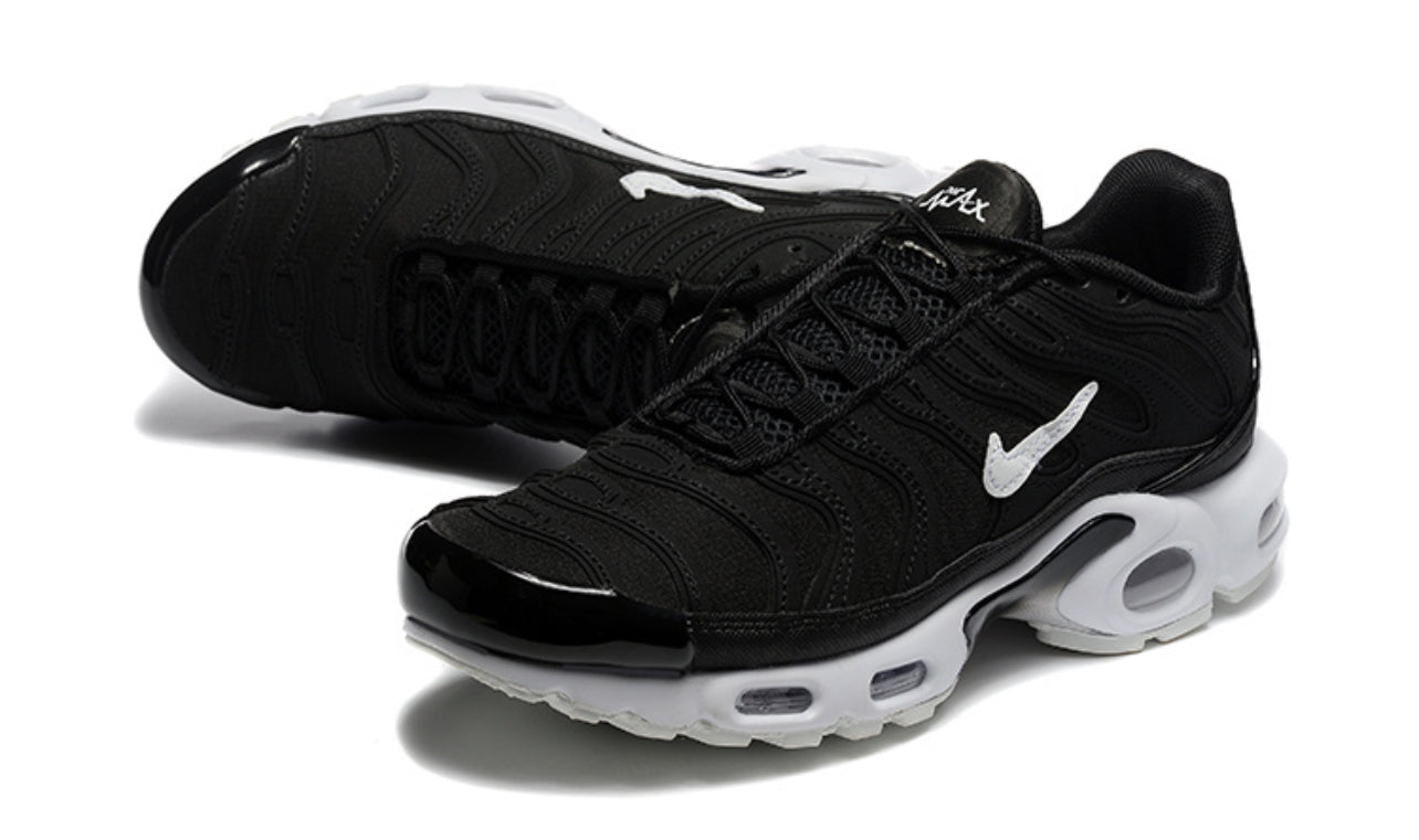 Air Plus TN Black-White