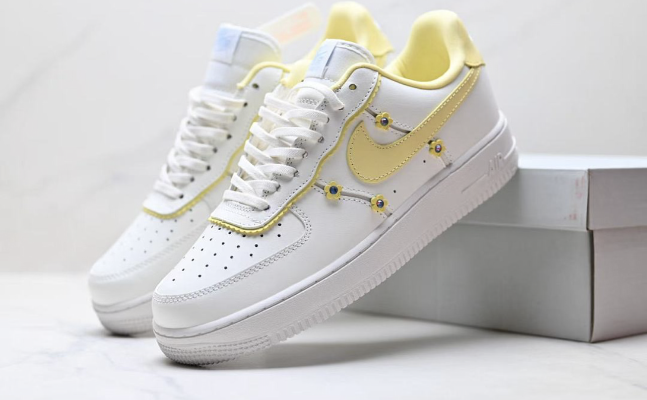 Air Force 1 Low Reveal
