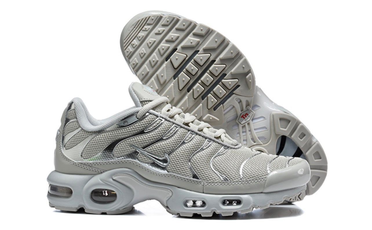 	
air max tn