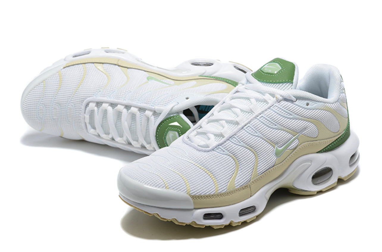 Light green outlet tns