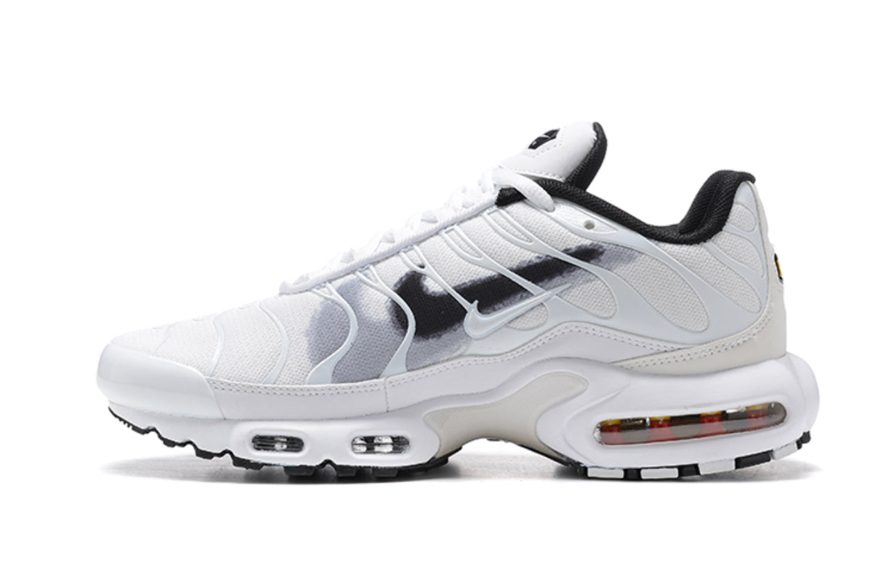 Black gray and white best sale air max